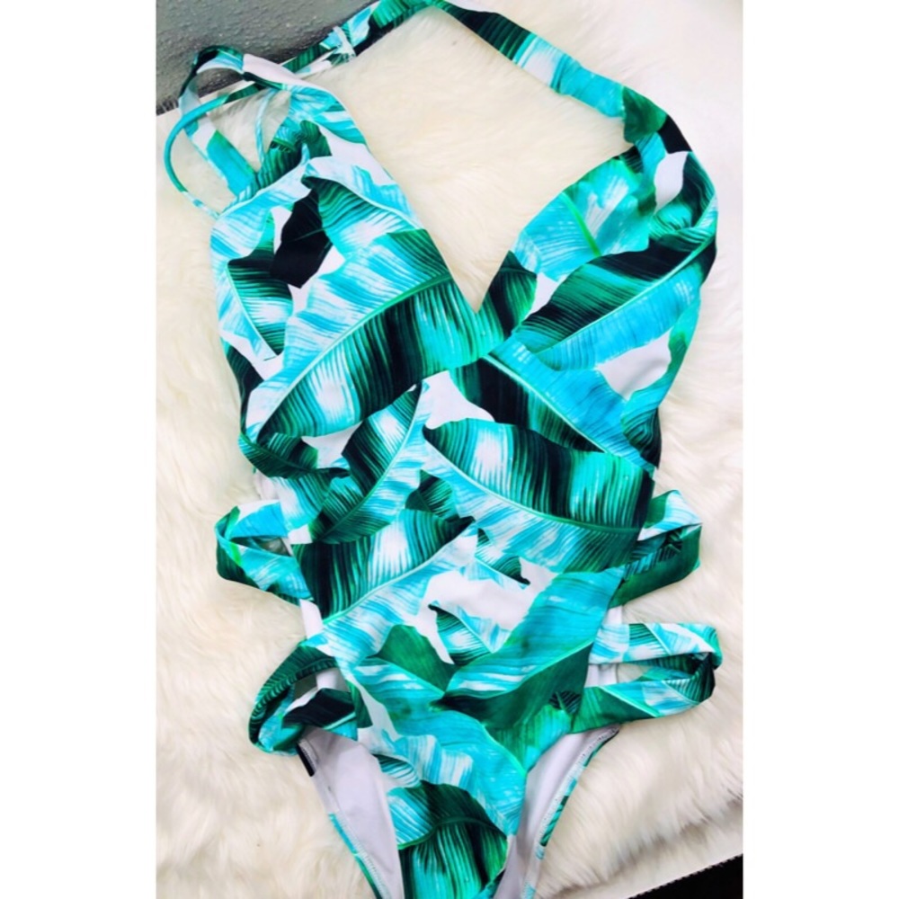 LA Hearts Tropical Sexy One Piece✨SMALL